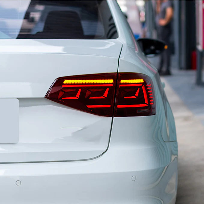 VLAND LED Tail Lights For Volkswagen [VW] Jetta MK6 2015-2018 With Start Up Animation Rear Lamps